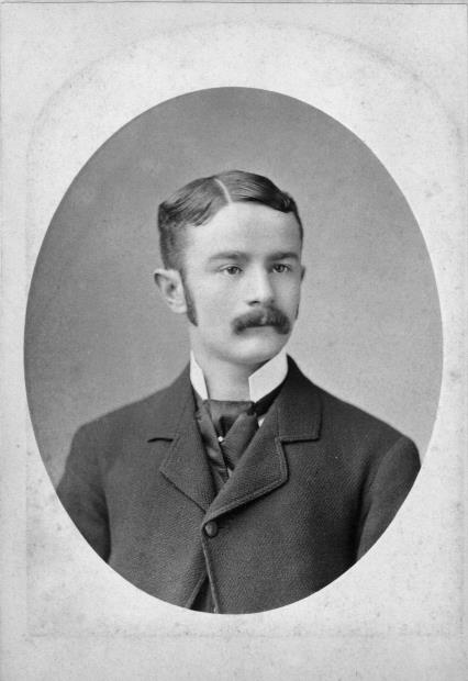 resized_redvelvet_p09E=William Armbruster.jpg